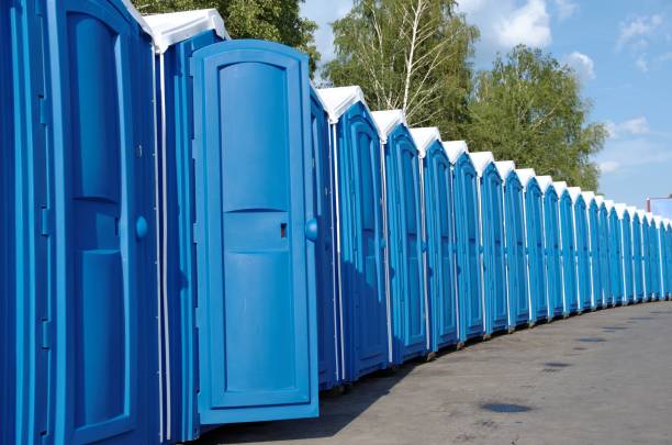 Best Porta potty delivery and setup  in Yates Center, KS